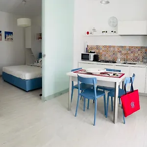  Casa vacanze Luce Del Mare Bilocale Comfort Piano Terra - Piano Primo
